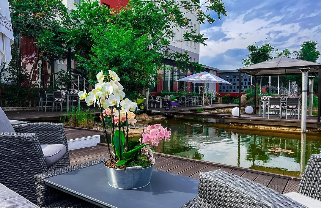SKYHOTEL Merseburg-1